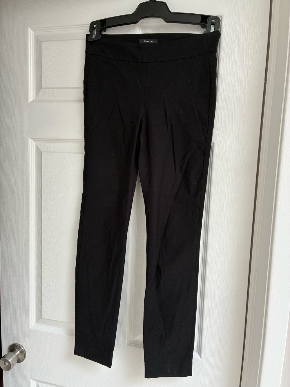 RW&CO. Black Pull-On Slim Leg Pants